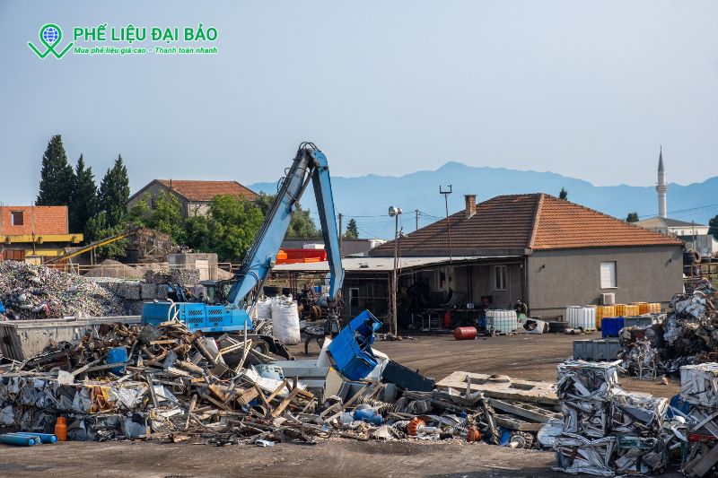 Đại Bảo thu gom phế liệu đồng tại nhà máy, khu công nghiệp