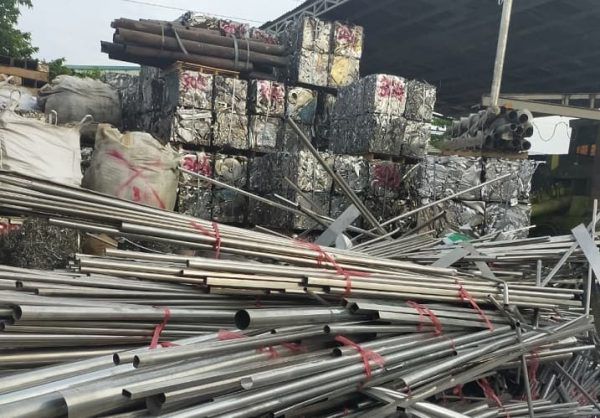 thu mua phế liệu dĩ an