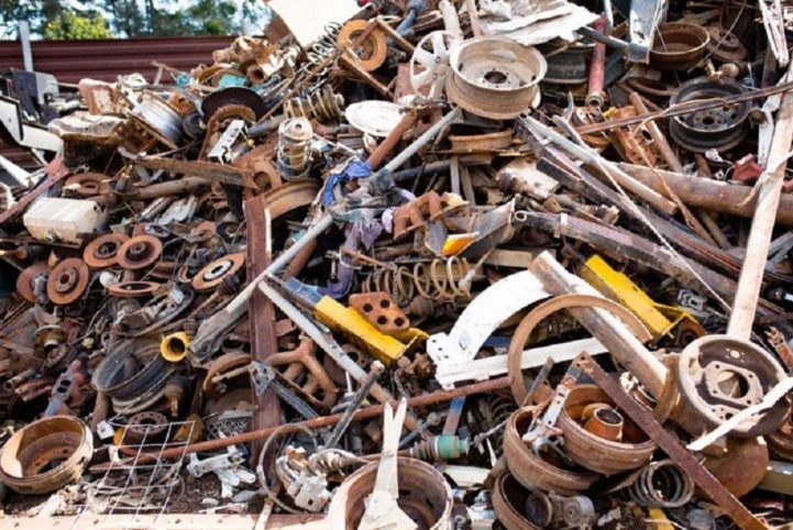 thu mua phế liệu tân uyên
