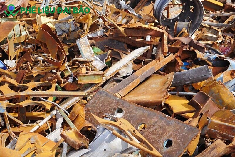 Phế liệu kim loại được tái chế thành nhiều sản phẩm hữu ích trong đời sống