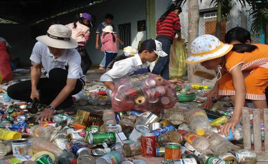 sự gắn kết cộng đồng khi nghe ai đồng nát sắt vụn bán đi