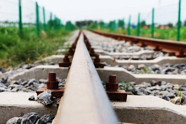 Quy trình thu gom và phân loại đường ray sắt phế liệu Quy trình thu gom và phân loại đường ray sắt phế liệu