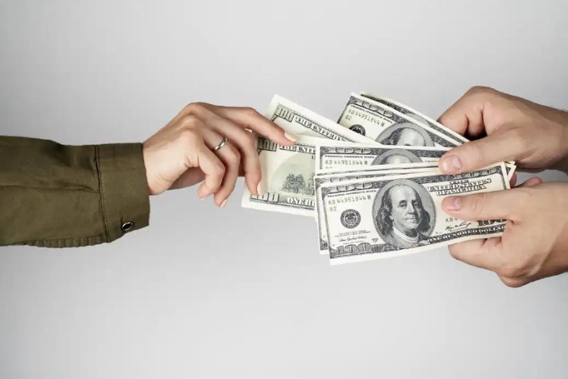 Chiết khấu hoa hồng cho người giới thiệu