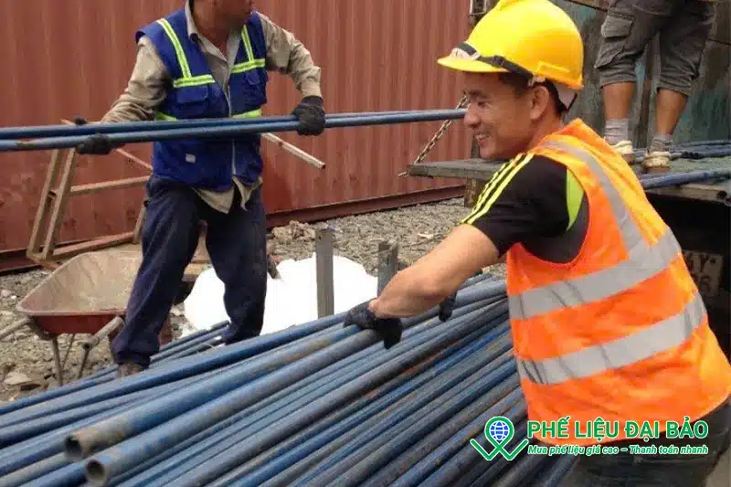 Dịch vụ thu mua sắt thép xây dựng tận nơi, uy tín