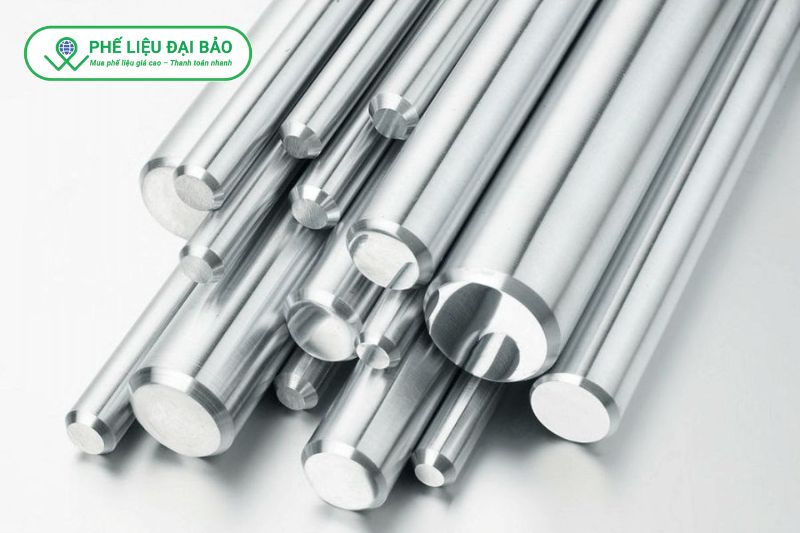 Đồng trắng có độ cứng cao nên khi cọ xát không để lại vết xước hay biến dạng bề mặt