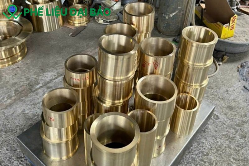 Hợp kim đồng là kim loại pha đồng với các nguyên tố khác tạo nhiều tính chất