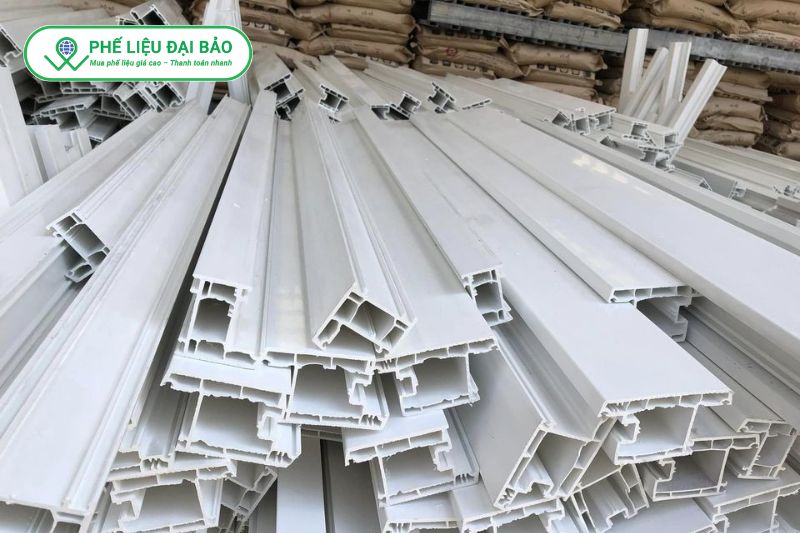 Nhựa phế liệu luôn có mặt với số lượng lớn trên thị trường