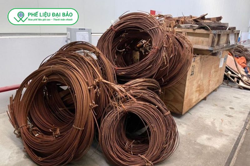 Phế liệu Đại Bảo thu mua đồng thau giá cao, thu gom tận nơi và thanh toán nhanh chóng.