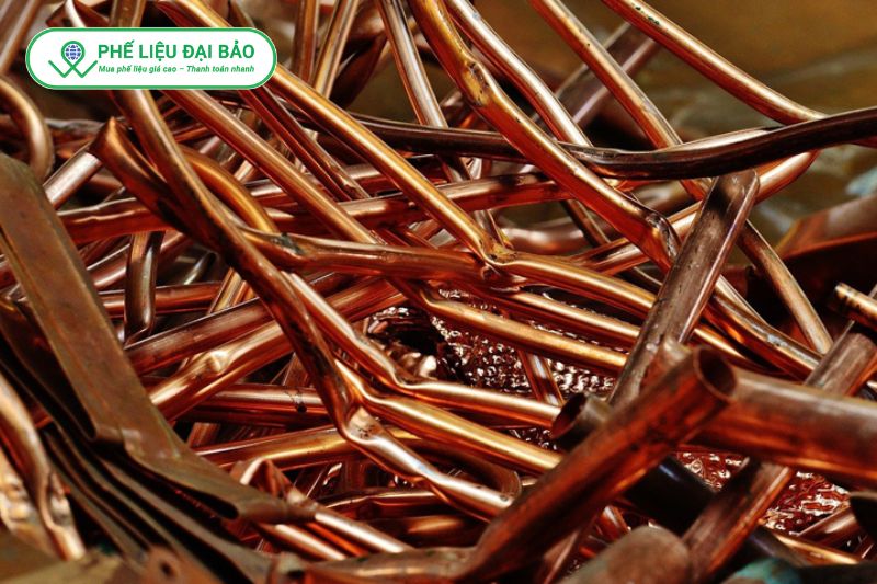 Tạp chất làm giảm khối lượng riêng của đồng do phá vỡ cấu trúc tinh thể nguyên chất