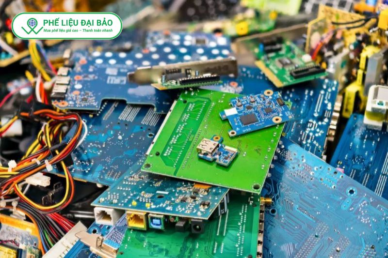 Thu mua năm nhóm phế liệu điện tử tại Thái Nguyên với giá cạnh tranh