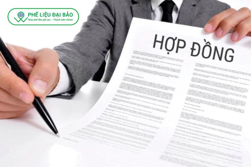 Hợp đồng rõ ràng giúp tránh phát sinh chi phí và tranh chấp sau khi tháo dỡ nhà xưởng