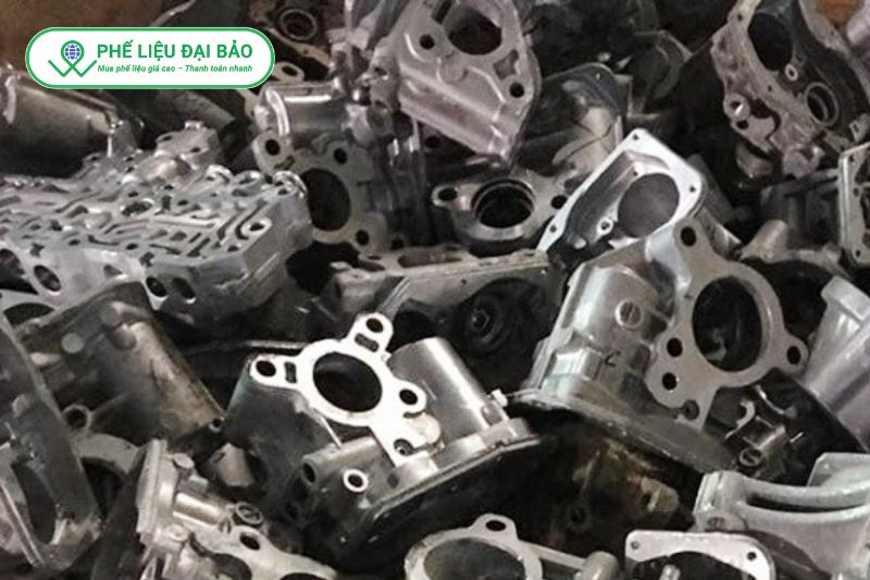 Nhôm máy loại 2 từ linh kiện cơ khí có giá thấp hơn và biến động theo thành phần hợp kim