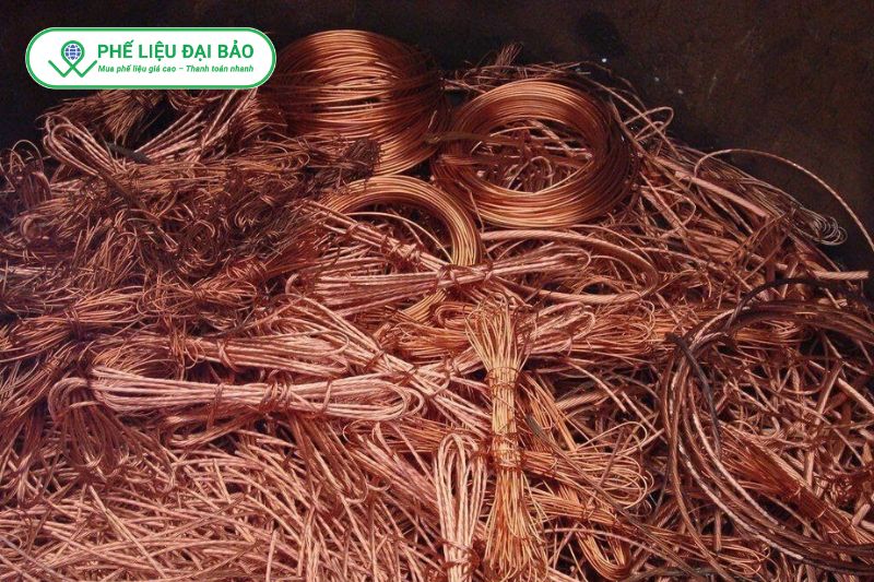 Đồng đỏ có giá phế liệu cao nhờ hàm lượng Cu cao và dễ tái chế